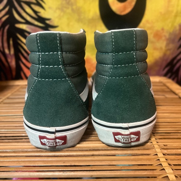 Green Vans size 9 W - Picture 3 of 3